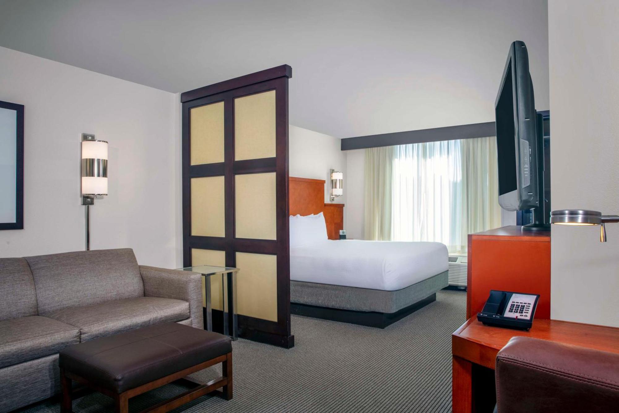 Hyatt Place Raleigh Cary Ngoại thất bức ảnh
